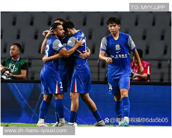 申花主场迎战富力争夺关键三分展现球队实力与信心